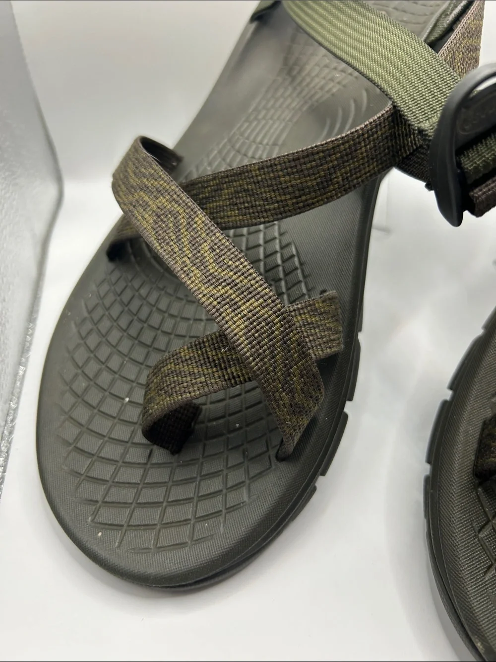 Chaco Men's Sandals in Olive and Black Strap Design size 12 Eco tread gorpcore